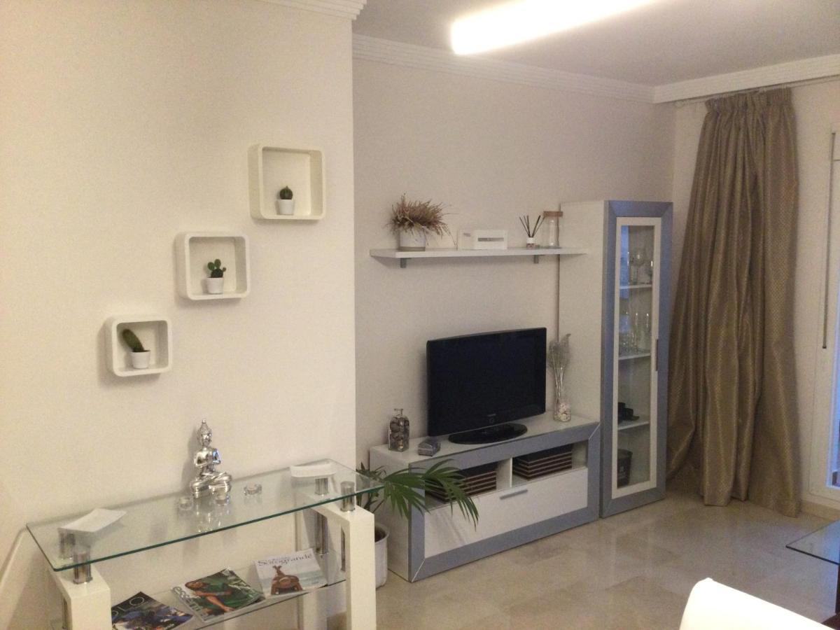Residencial Duquesa Lejlighed San Luis de Sabinillas Eksteriør billede